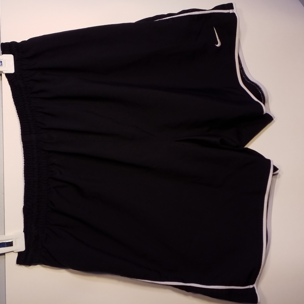 3/$15 NIKE ATHLETIC SHORTS XL